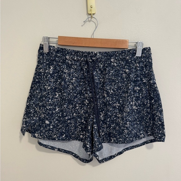 Athleta Women's Printed Baja Shorts - Picture 2 of 7